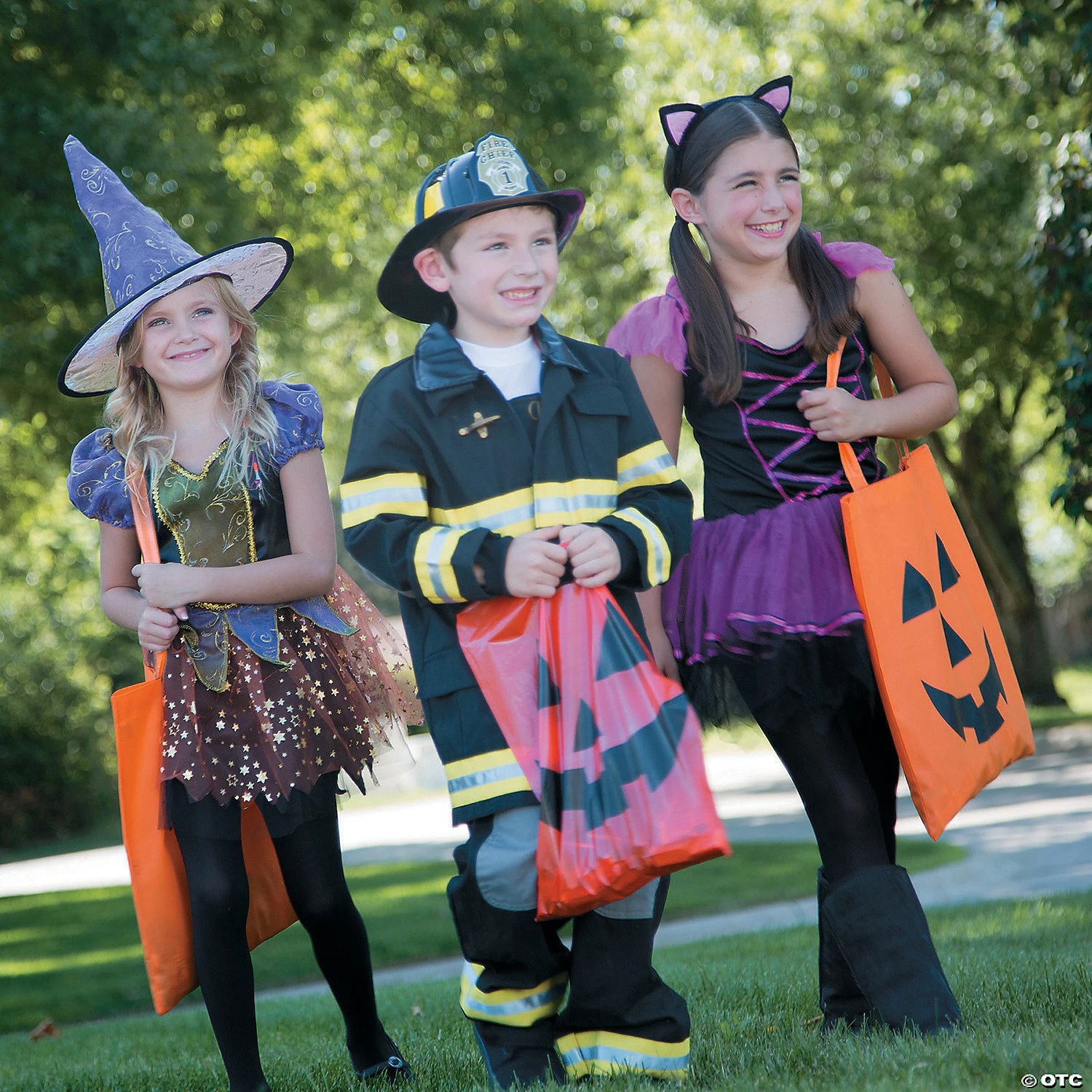 15" x 16 1/2" Large Jack-O’-Lantern Tote Bags - 12 Pc. 3 15" x 16 1/2" Large Jack-O’-Lantern Tote Bags - 12 Pc. - Image 3