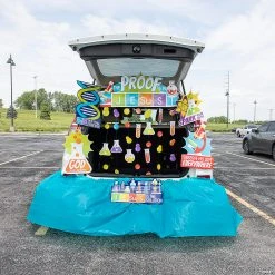 Religious Science Trunk or Treat Decorating Kit - 8 Pc.